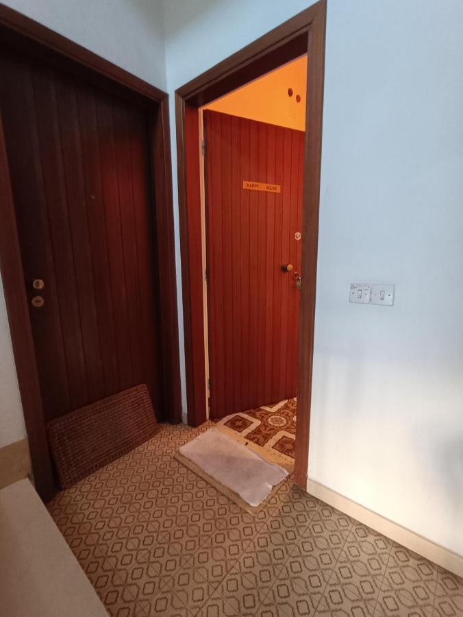 Le Palme 98 "Casa Vacanze" Λίντο ντι Καμαϊόρε Εξωτερικό φωτογραφία