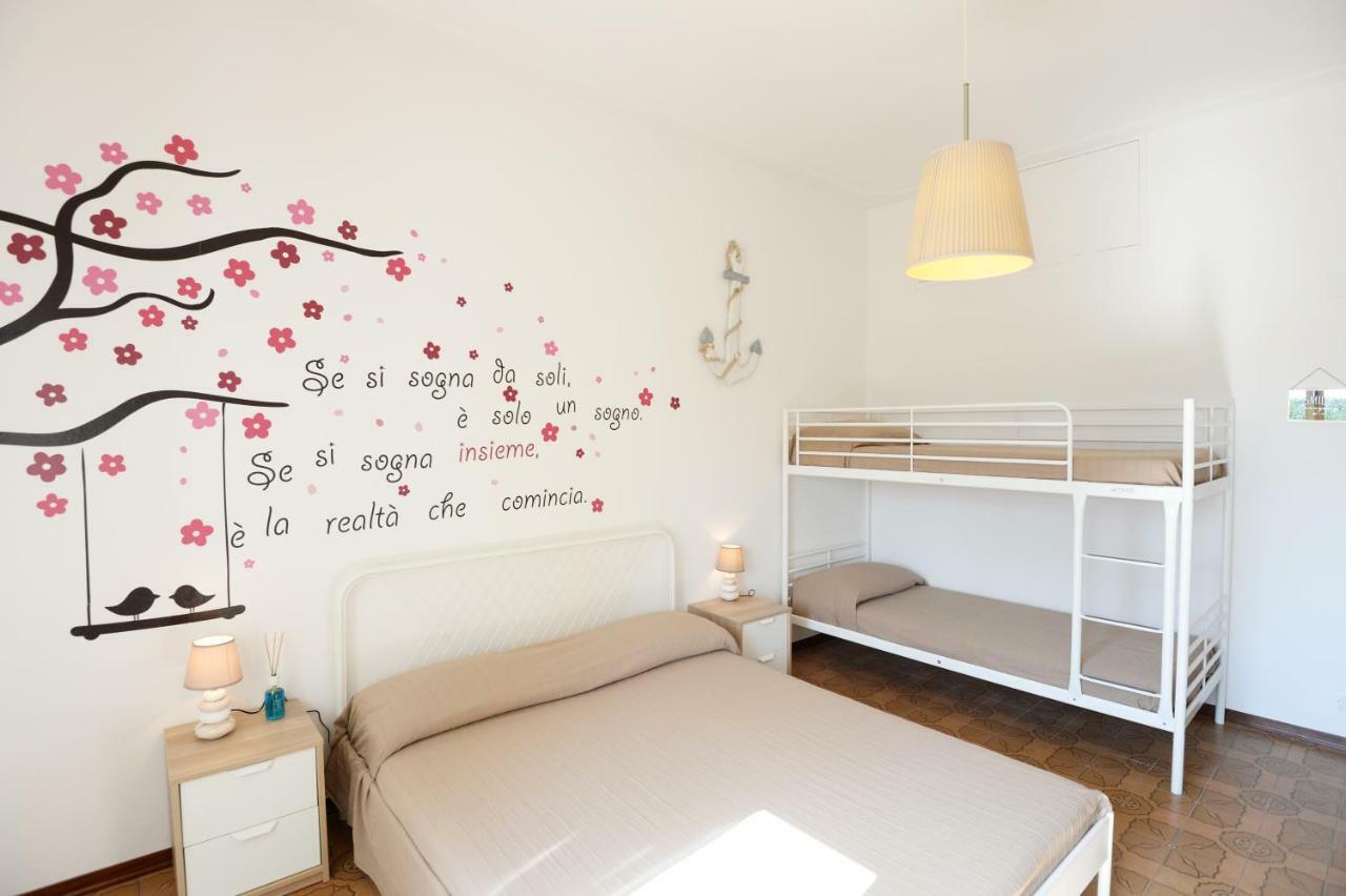 Le Palme 98 "Casa Vacanze" Λίντο ντι Καμαϊόρε Εξωτερικό φωτογραφία