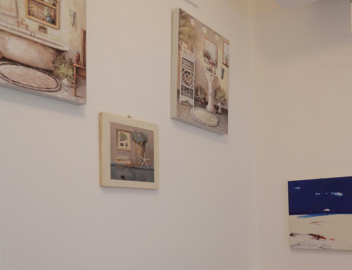 Le Palme 98 "Casa Vacanze" Λίντο ντι Καμαϊόρε Εξωτερικό φωτογραφία