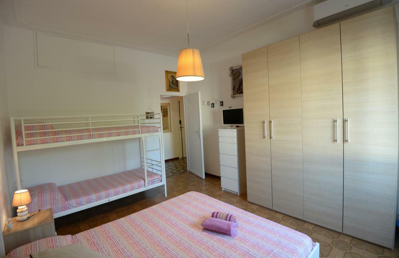 Le Palme 98 "Casa Vacanze" Λίντο ντι Καμαϊόρε Εξωτερικό φωτογραφία